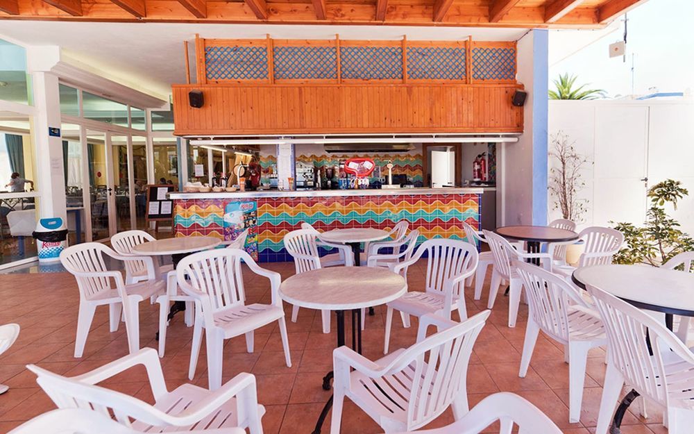 Aparthotel Vibra Bay San Antonio  Exterior photo